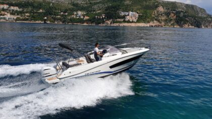 Jeanneau Cap Camarat 7.5 WA